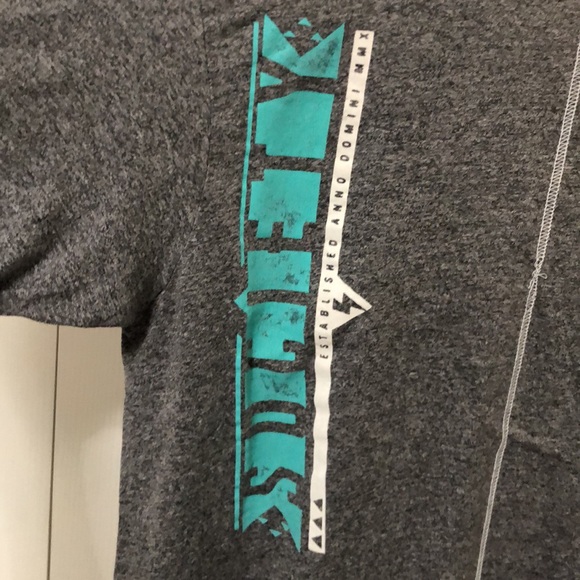 NWOT Men’s Society Short Sleeve T-shirt, XL, Gray - Picture 4 of 5